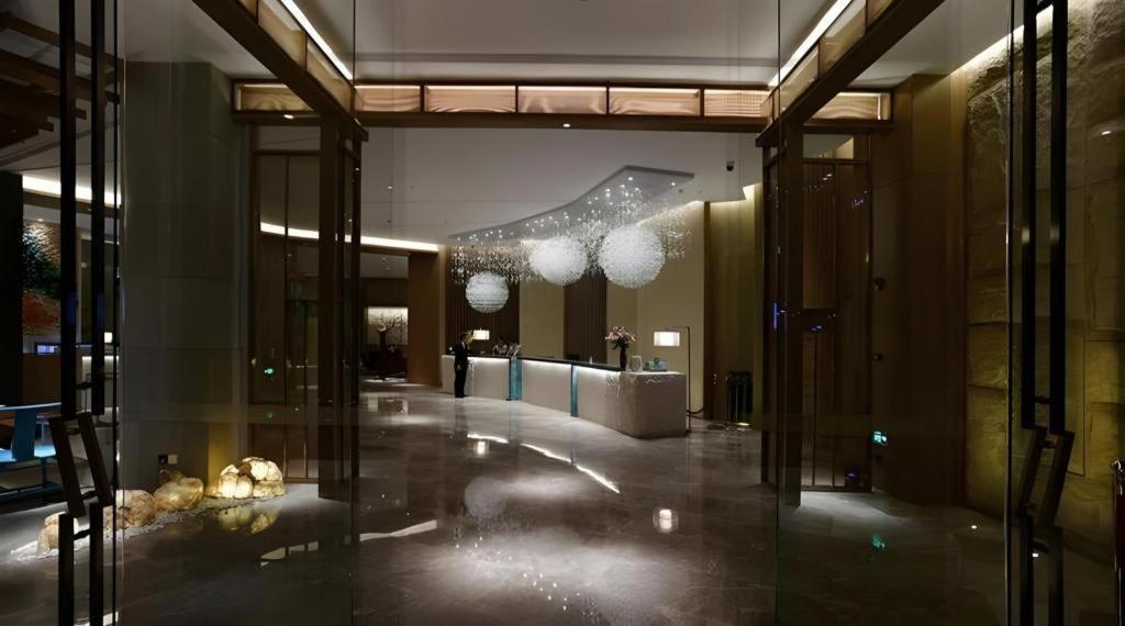 Royce Hotel Shenzhen Exterior foto